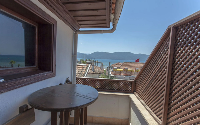 Mevsim Otel