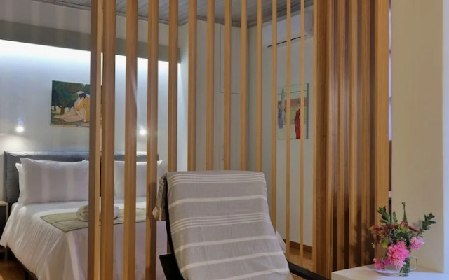 Helianthi Apartment