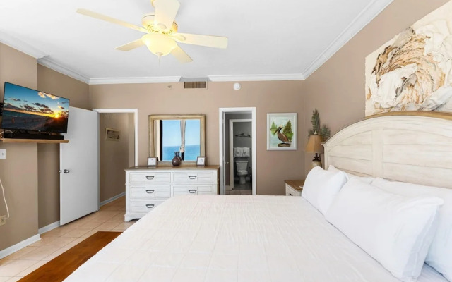 Navarre Towers 1202 - The Penthouse Pearl