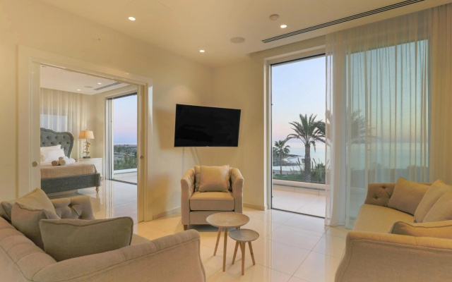 Palace of Mediterranean Beachfront Villa