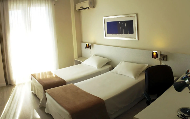 Charrua Hotel