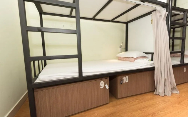 Nha Chung Hostel