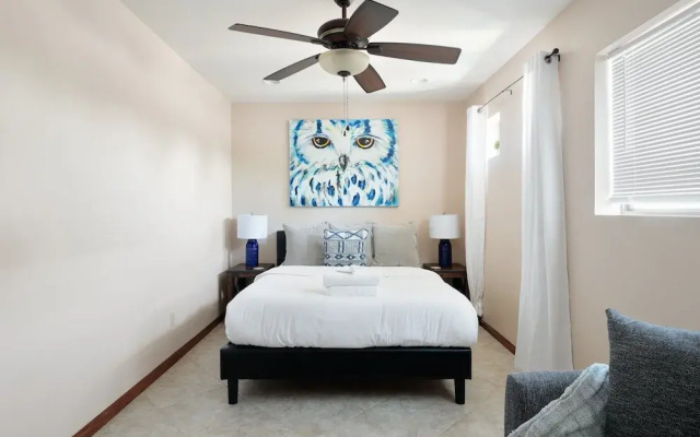 Luxe-paradise Palace-pool-spa-guest House & More!