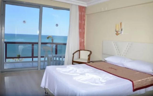 Oge 2000 Hotel