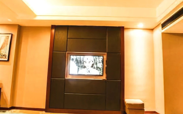 Crowne Plaza