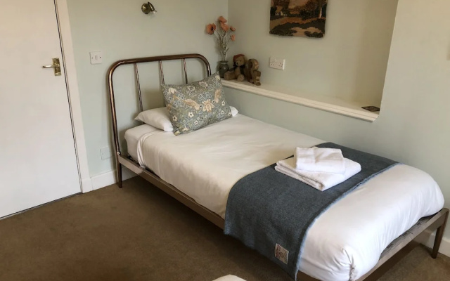 Tigh Na Cheo Guest House