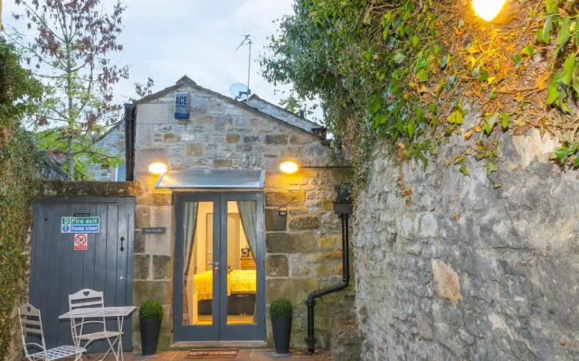 The Studio, Bakewell
