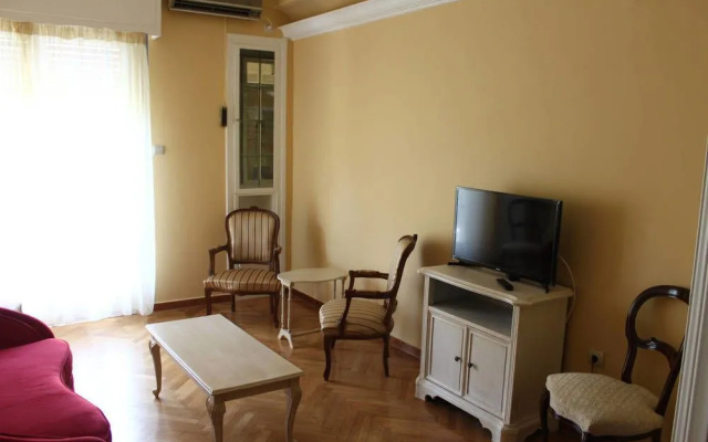 Simple Apartment near Central Athens