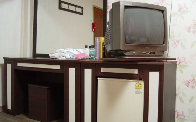 Saehwa Hostel