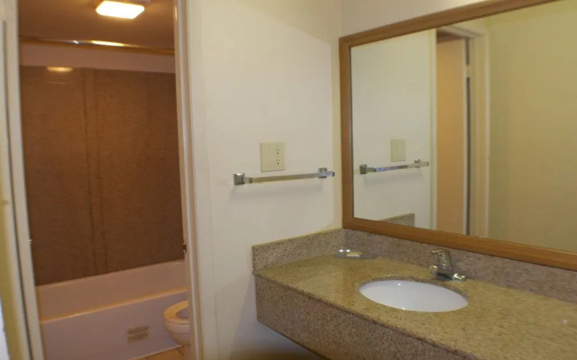 Econo Lodge Ft. Eustis