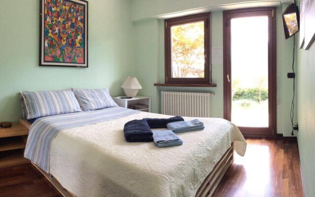 Отель B&B AceroRosso Италия, Аоста - отзывы, цены и фото номеров - забронировать отель B&B AceroRosso онлайн вид на фасад