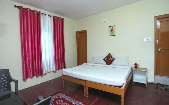 OYO 13719 Home Hill View 1BHK near Hadimba