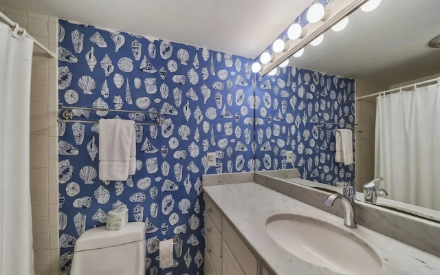 Shorewood 107