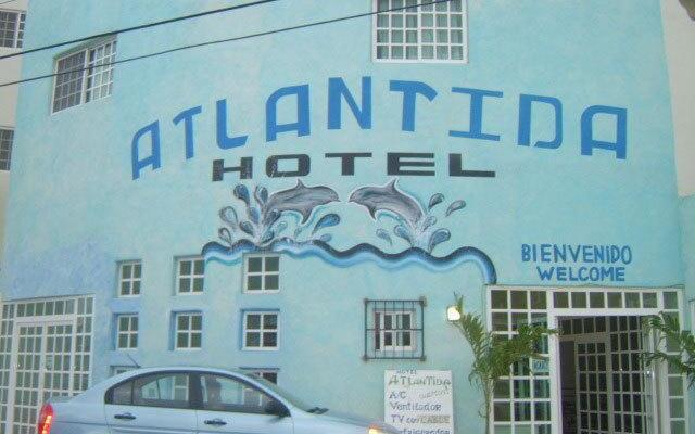 Отель Atlantida Мексика, Плая-дель-Кармен - отзывы, цены и фото номеров - забронировать отель Atlantida онлайн вид на фасад