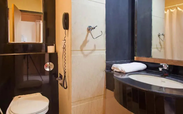 Hotel Rukmini Reviera