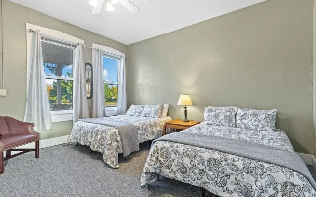 Indy Stadium Villas 710