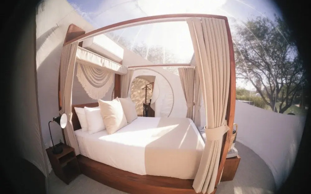 Campera Hotel Burbuja