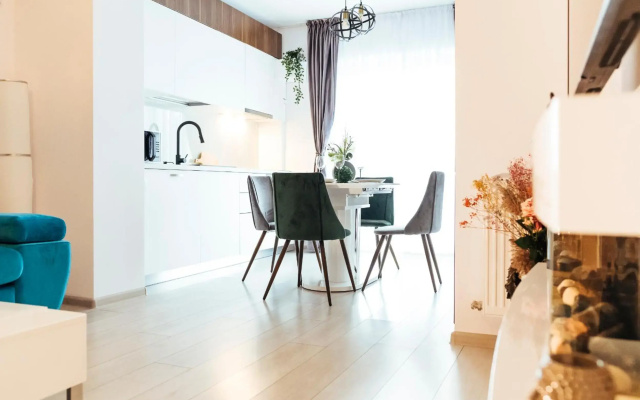 Cozy Special Pallady Apartament with Heated Courtyard