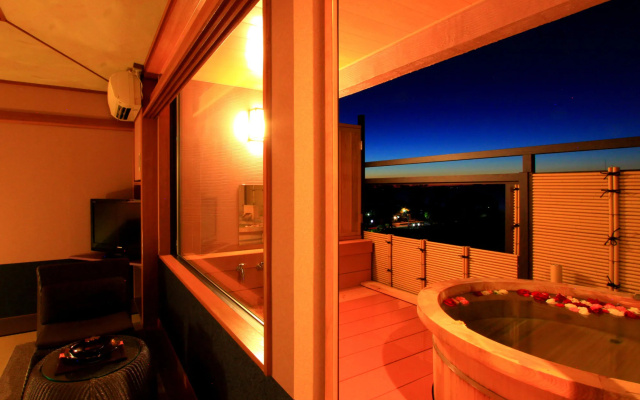 Toi Fujiya Hotel