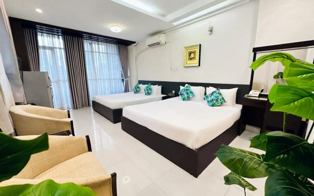 Calmette Hotel