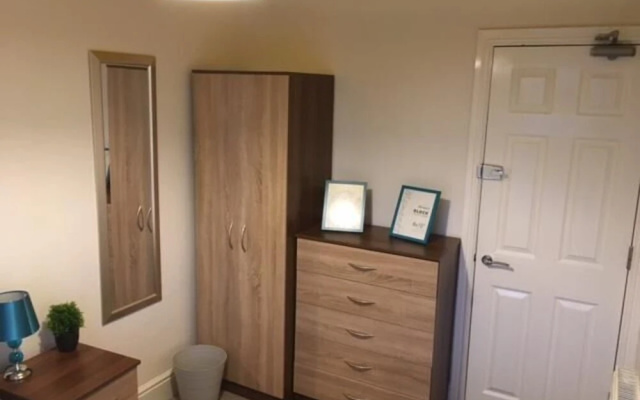 Townhouse @ Gresty Rd