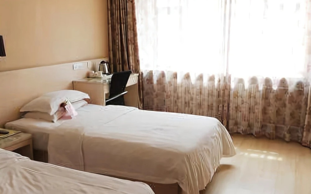 Ji Hotel (Changchun Railway Station)
