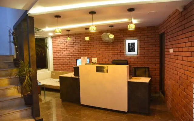 Hotel Rajpath Inn