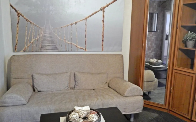 Apartment Hanaka on Zhigulevskaya 14
