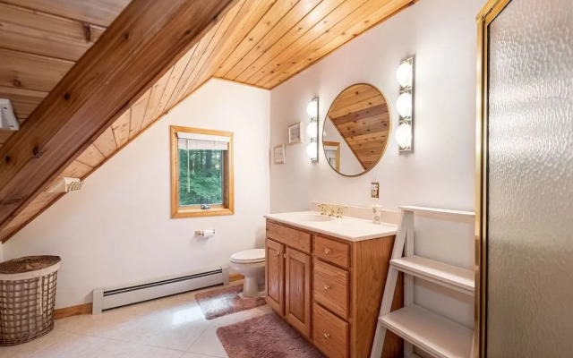 Wooded Bliss by Taylor Made Deep Creek
