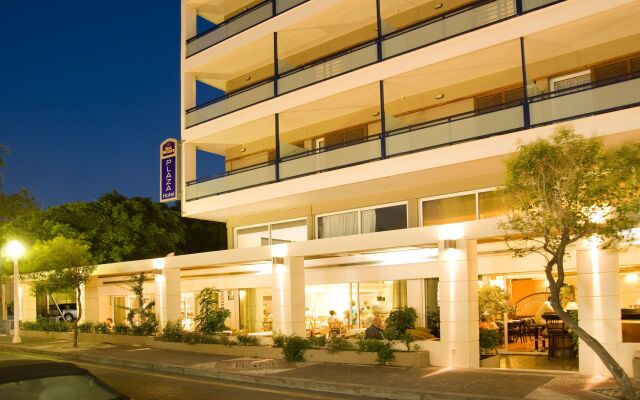 Best Western Hotel Plaza вид на фасад