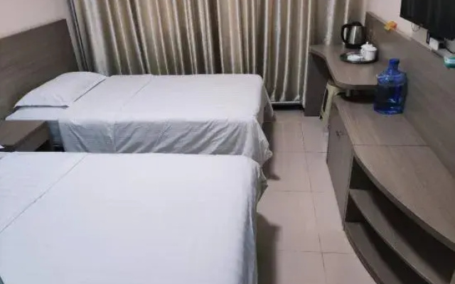 Tai Hua Hotel