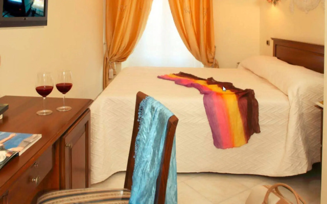 Hotel De Monti