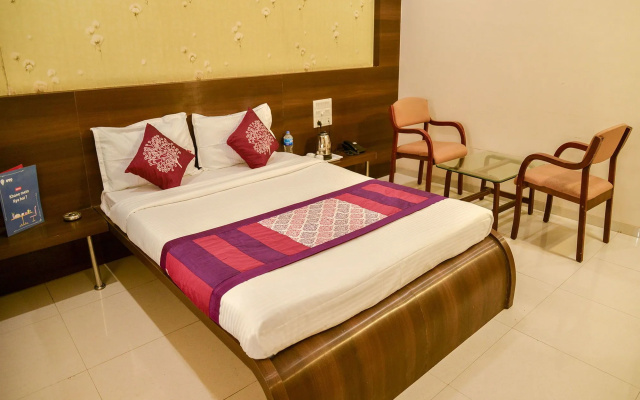OYO 4445 Hotel Saishri