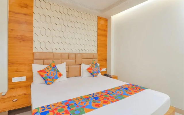 FabHotel Holiday Grand
