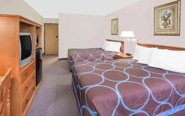 Super 8 by Wyndham Ashland