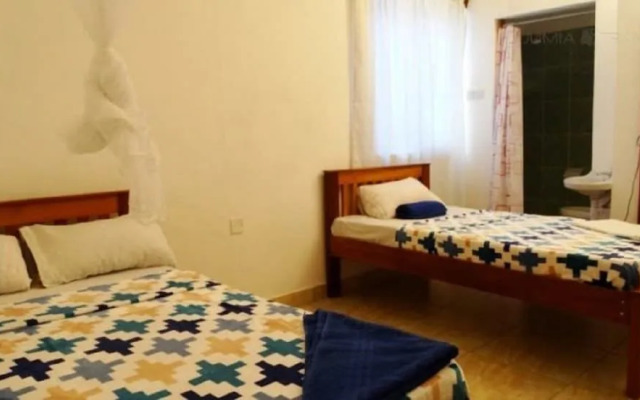 Ichaweri Hotel