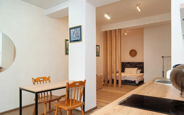 Cute Ground Floor with Free Parking