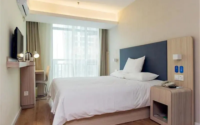 Hanting Hotel Chengdu New Exhibition Center