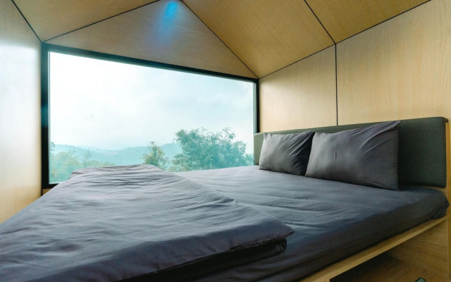 Bobocabin Coban Rondo Malang