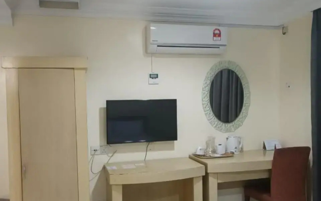 Hotel Ambassador 2