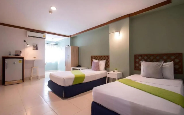 Collection O Howard Square Boutique Hotel