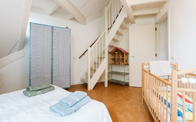 Fairytale Holiday Home With a Lovely Playing Field