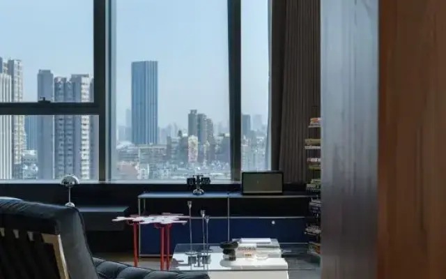 Wuhan And Frame Homestay