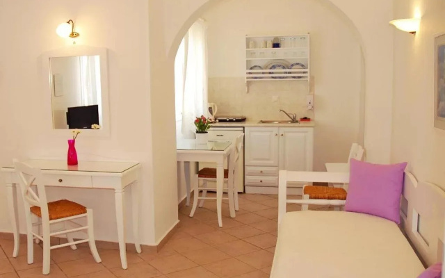 Reverie Santorini Hotel