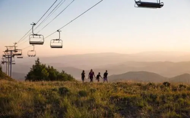 Grand Summit G543