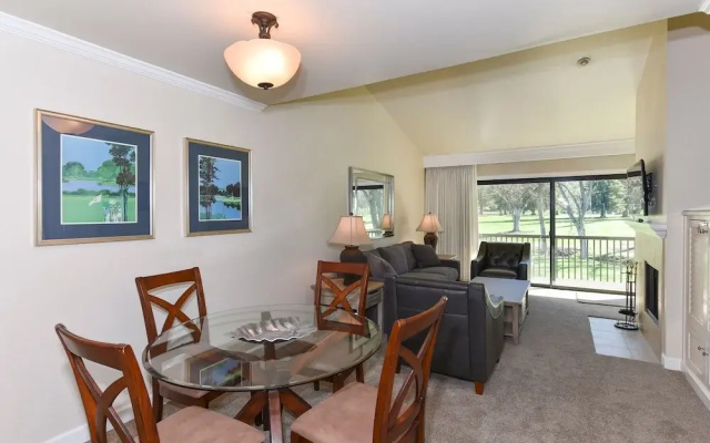 702 S At Silverado 1 Bedroom Condo by RedAwning