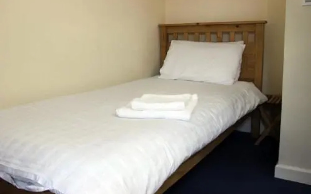 Tak Hostel