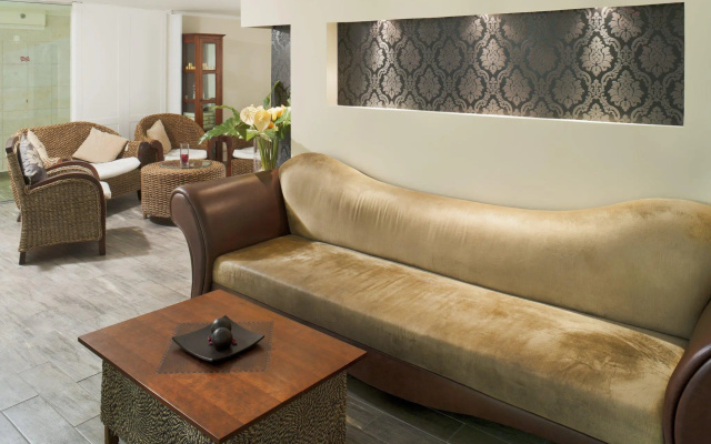 Crowne Plaza Tel Aviv Beach by IHG