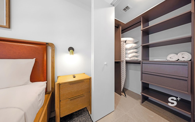 Modern Condo in DTW Miami - Gym & Pool