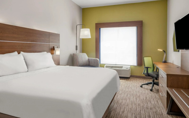 Holiday Inn Express Hotel & Suites Graham by IHG